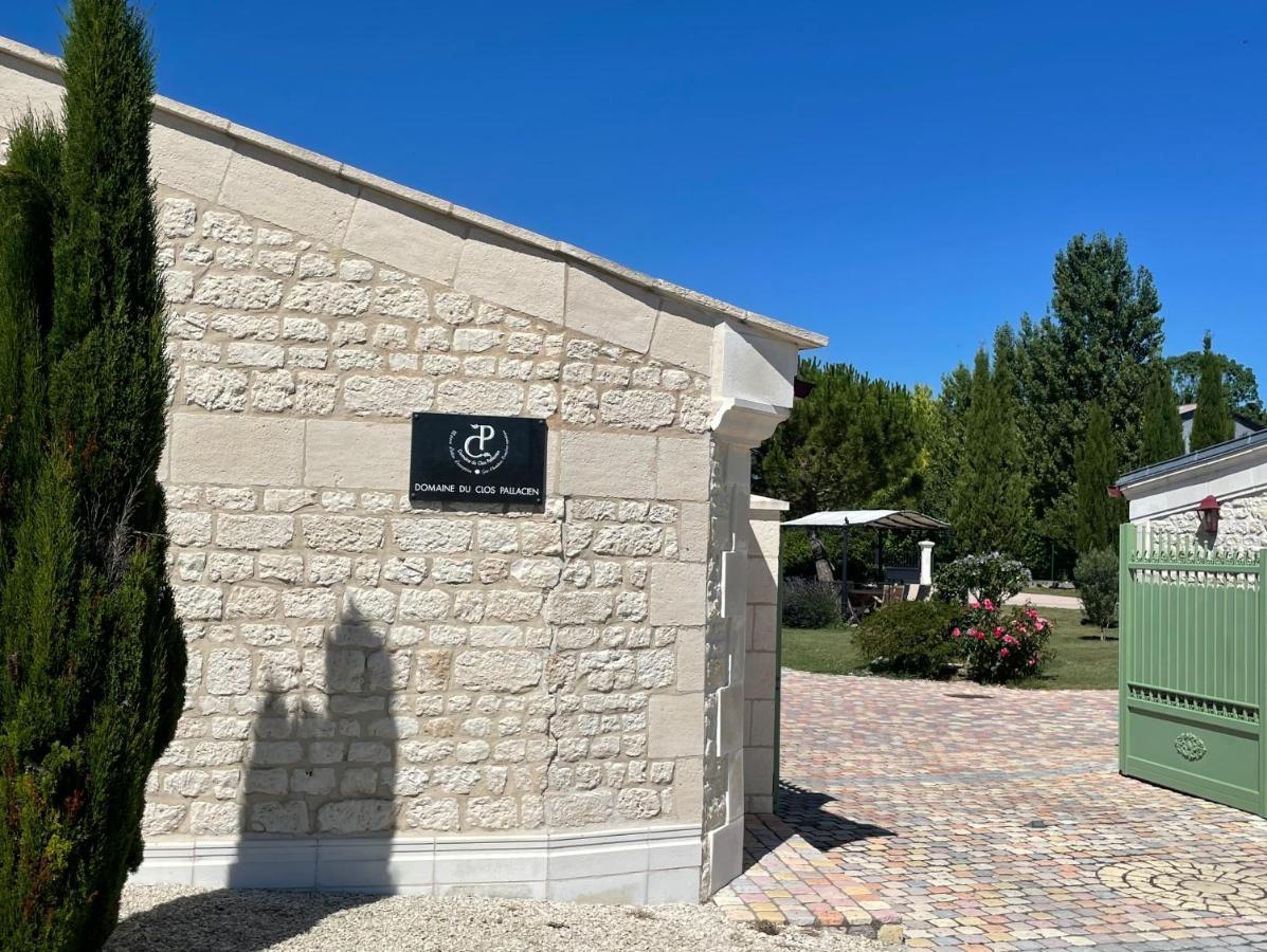 Domaine Du Clos Pallacien Paillé Exteriér fotografie